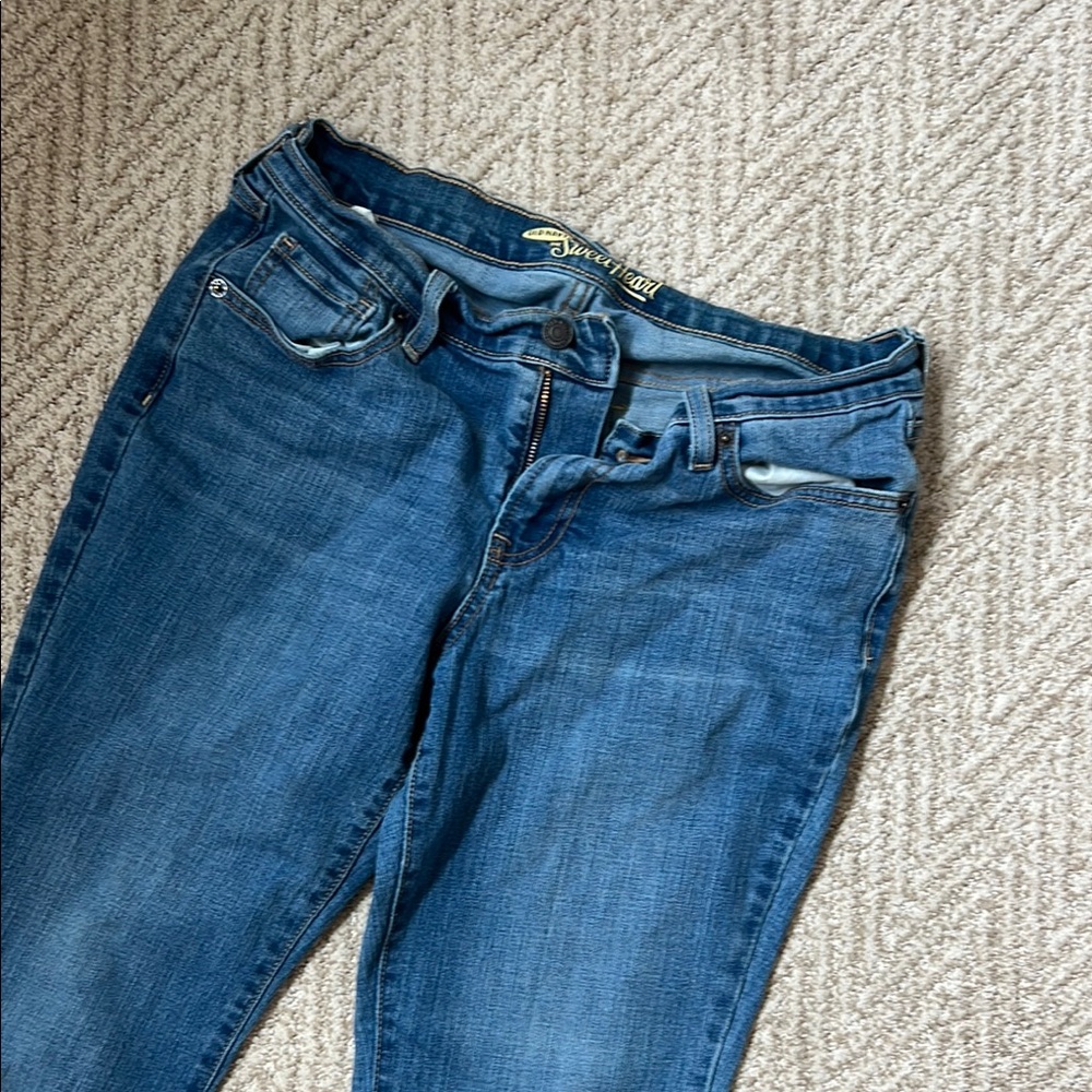 VINTAGE “The Sweetheart” Old Navy Blue Boot Cut Jeans with Classic Fading
